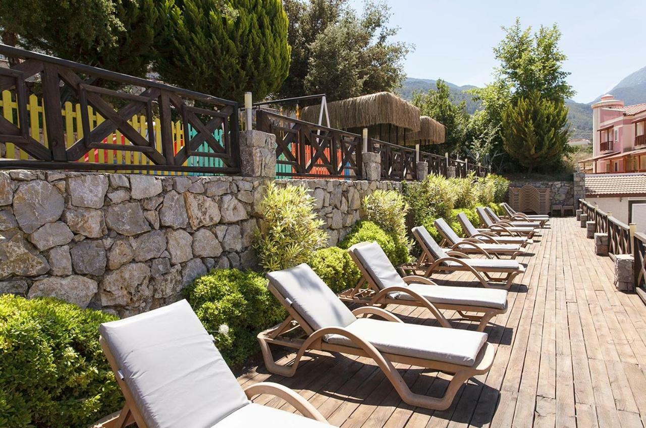 Cedit Konfor Suite Otel מראה חיצוני תמונה