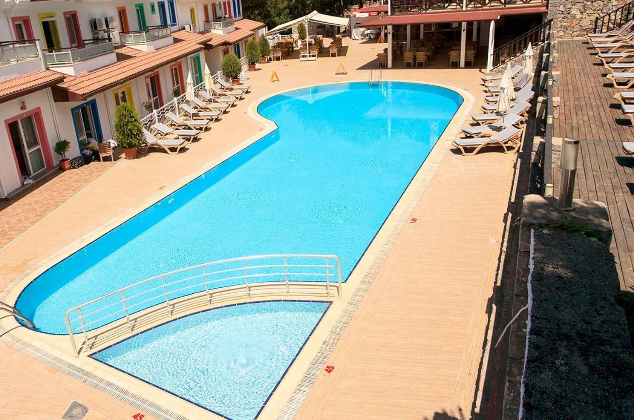 Cedit Konfor Suite Otel מראה חיצוני תמונה