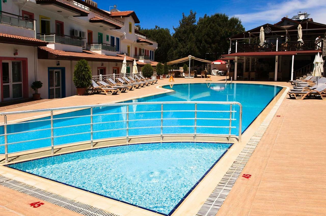 Cedit Konfor Suite Otel מראה חיצוני תמונה